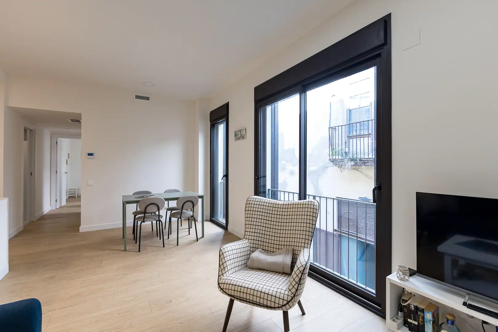 Balcony of Apartments for sale in Vilanova i la Geltrú  with Air Conditioner, Heating and Storage room