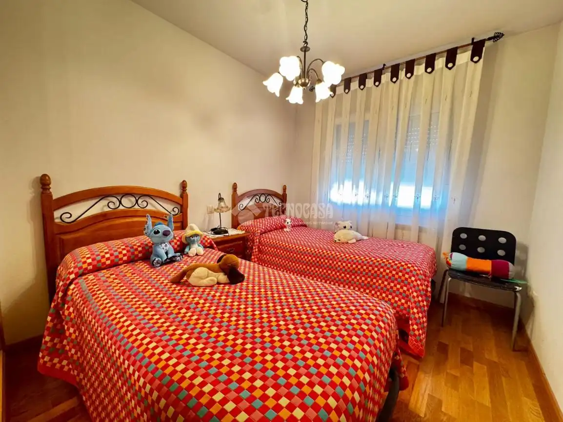 Habitación de Casa adosada en venta en Pedrezuela con Aire acondicionado, Terraza y Amueblado
