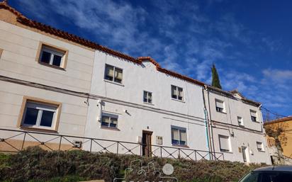 Exterior view of Single-family semi-detached for sale in Valladolid Capital  with Heating, Private garden and Storage room