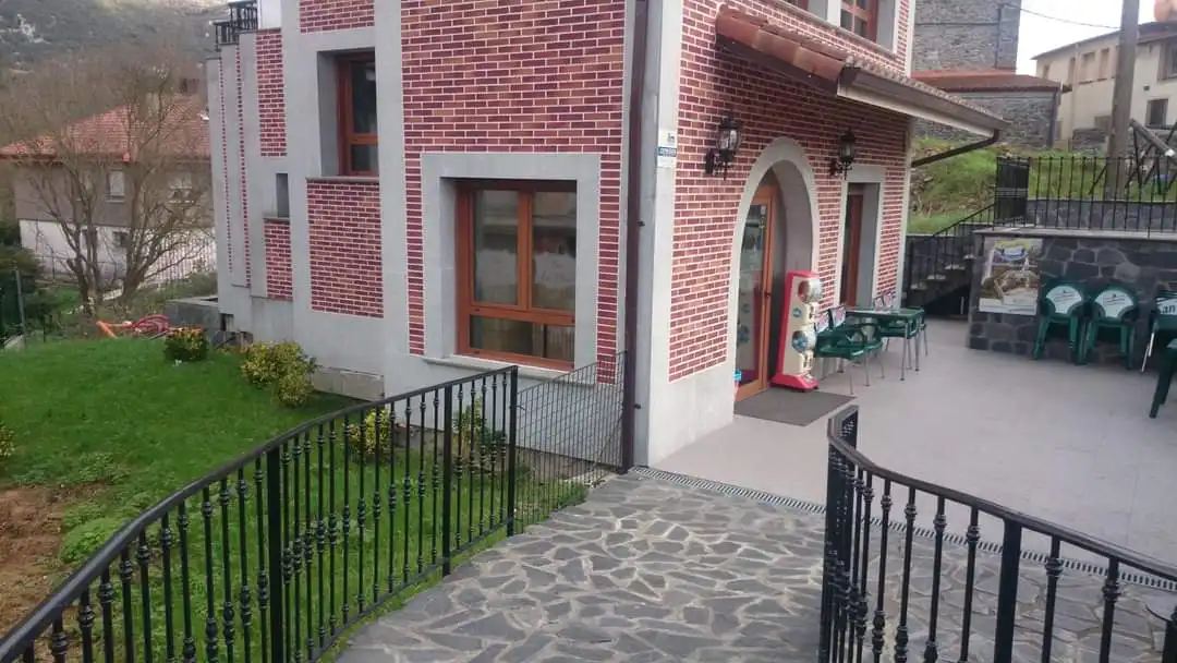 Xalet amb terrassa en venda a Ruesga, imagen 4