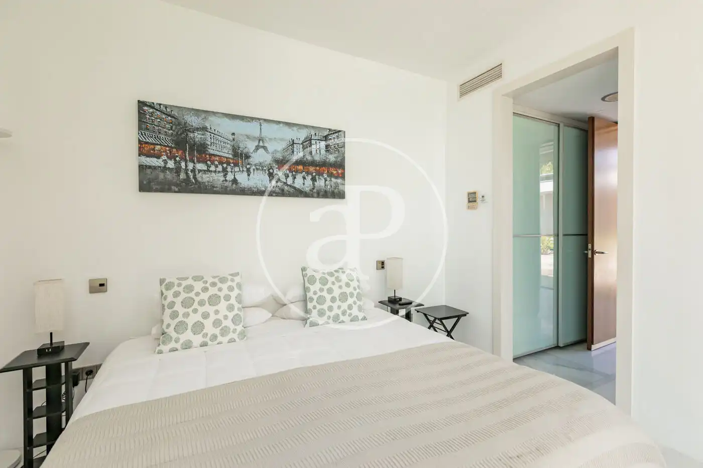 Bedroom of Houses for sale in Madrid  with Air Conditioner, Heating and Private garden