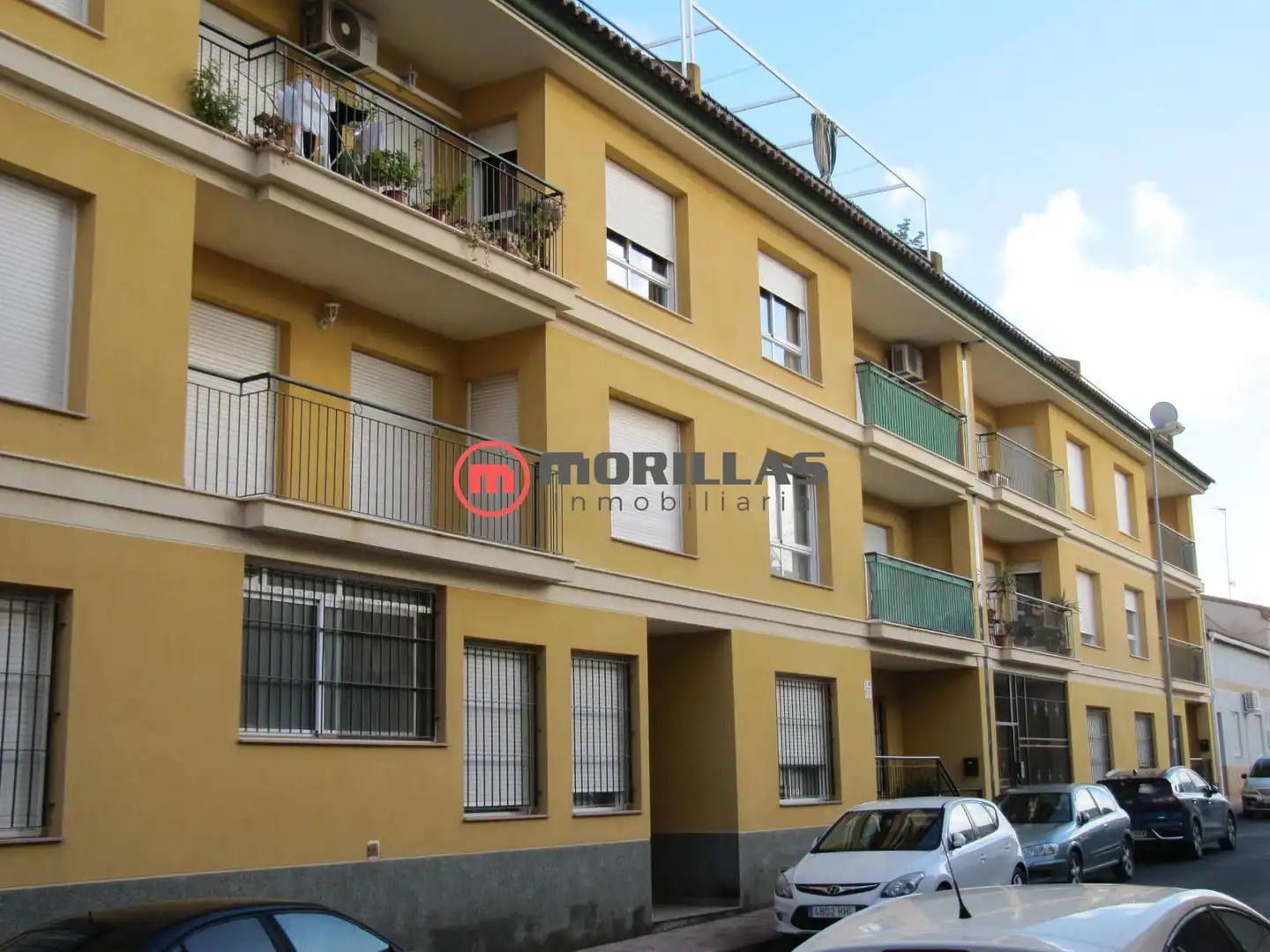 Piso con balcón en venta en Puerto Lumbreras
