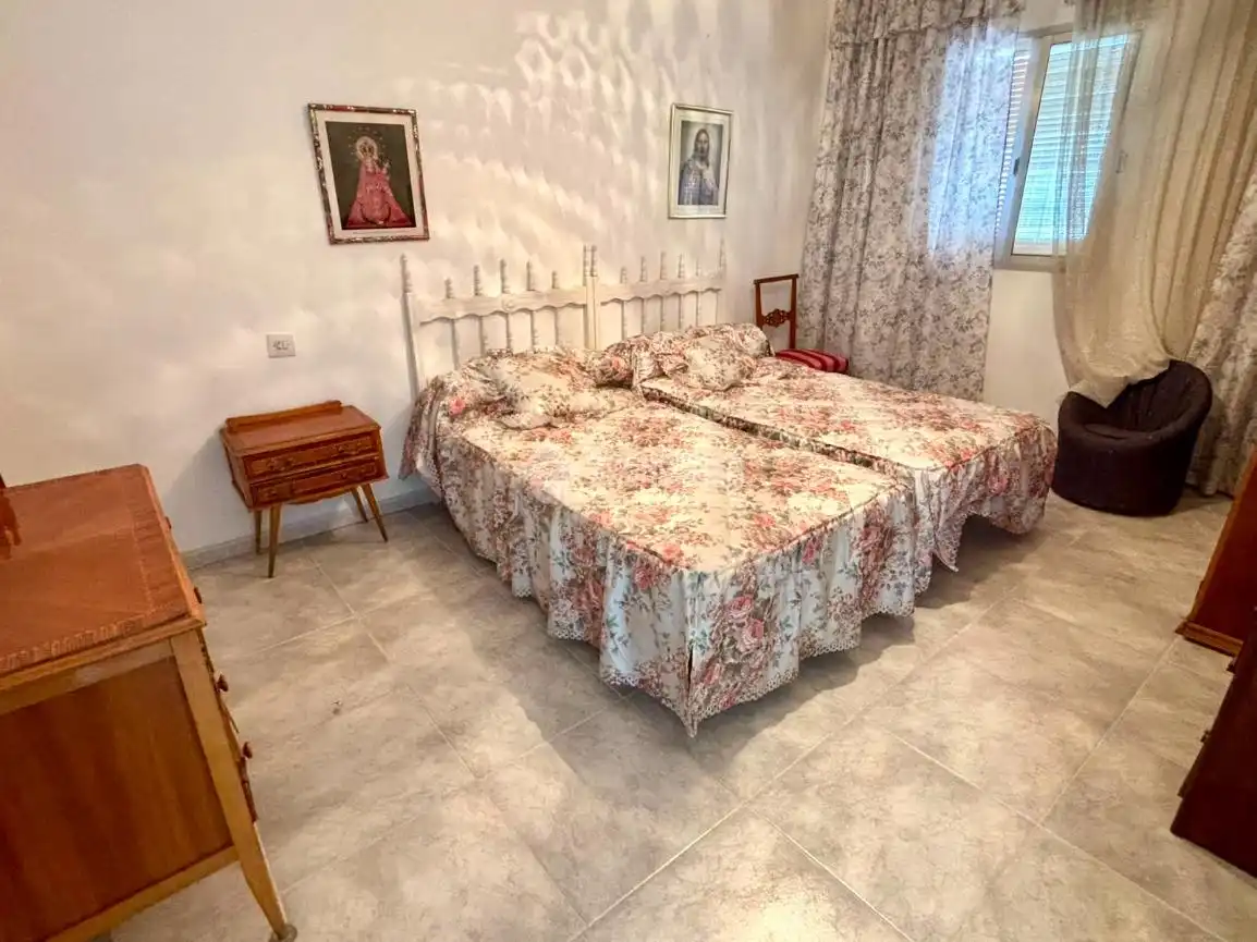 Dormitori de Casa adosada en venda en Jódar amb Terrassa i Balcó