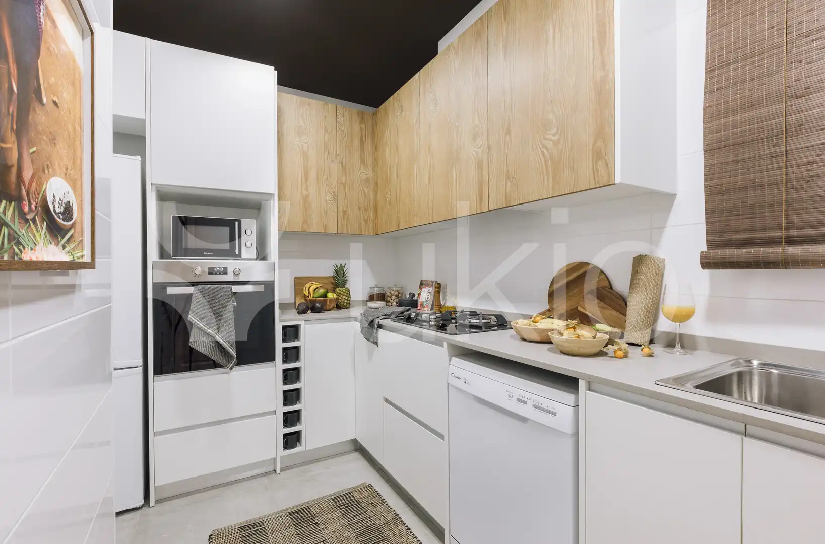 Cocina de Apartamento de alquiler en Barcelona con Aire acondicionado, Calefacción y Amueblado