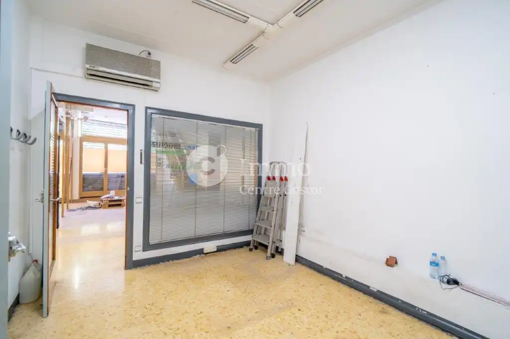 Locale commerciale in vendita a Carrer Salmeron 12, imagen 9