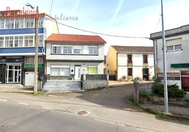 Casa-chalet en Venta en Campo Rial, SN  en Val do Dubra