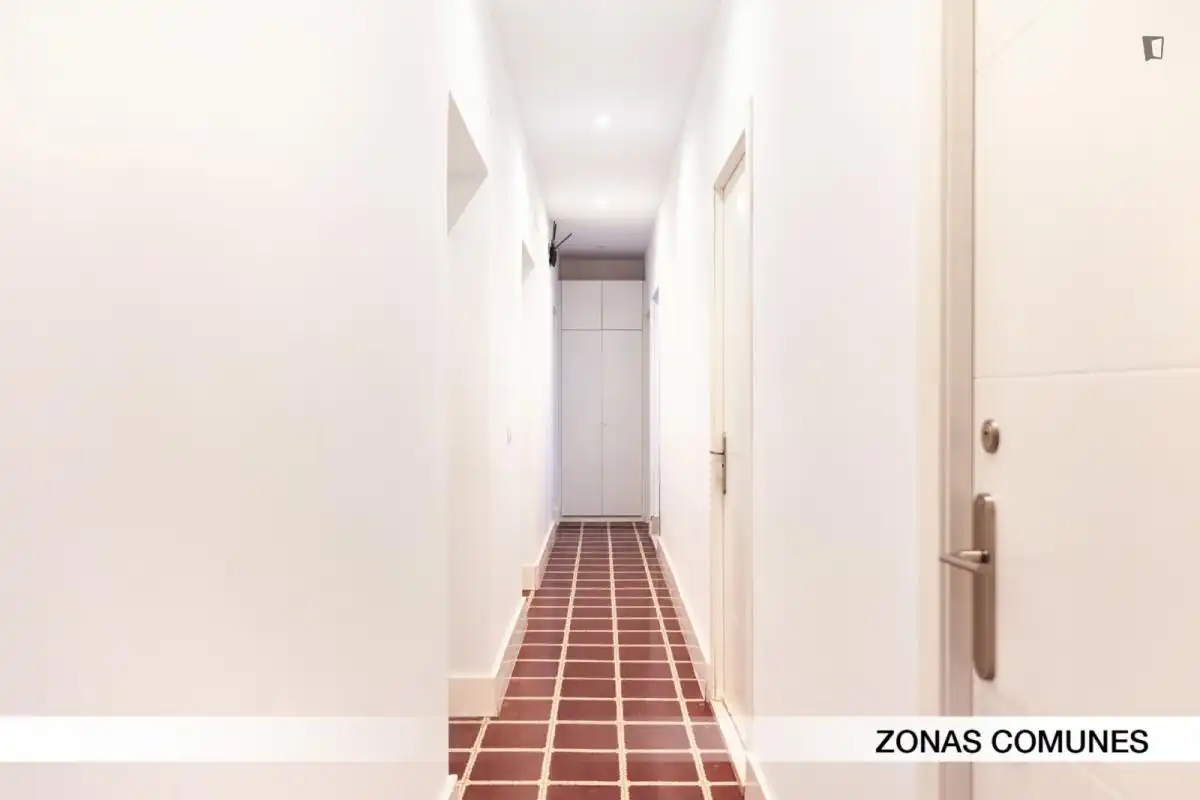Habitación en Sector Sur - La Palmera - Reina Mercedes