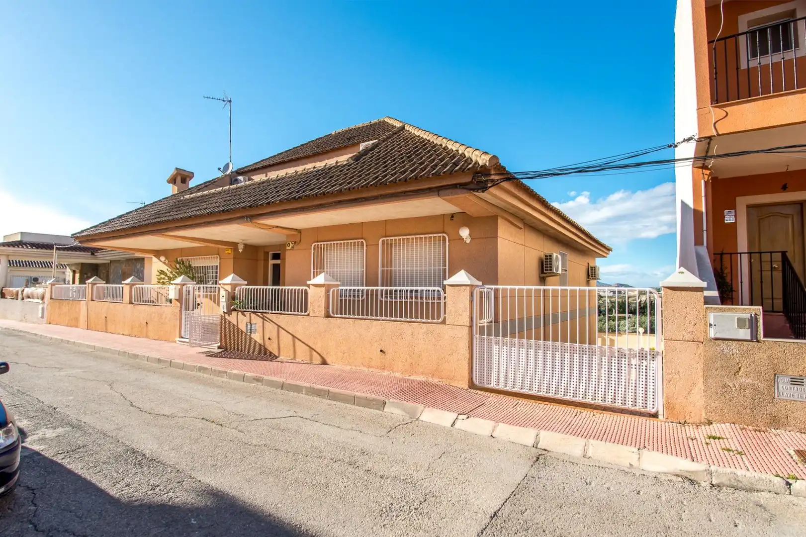 Vista exterior de Casa o chalet en venta en Molina de Segura con Aire acondicionado, Parquet y Amueblado