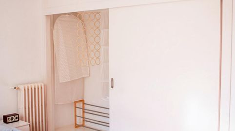 Foto 4 de Apartamento de alquiler en Almagro, Madrid Capital