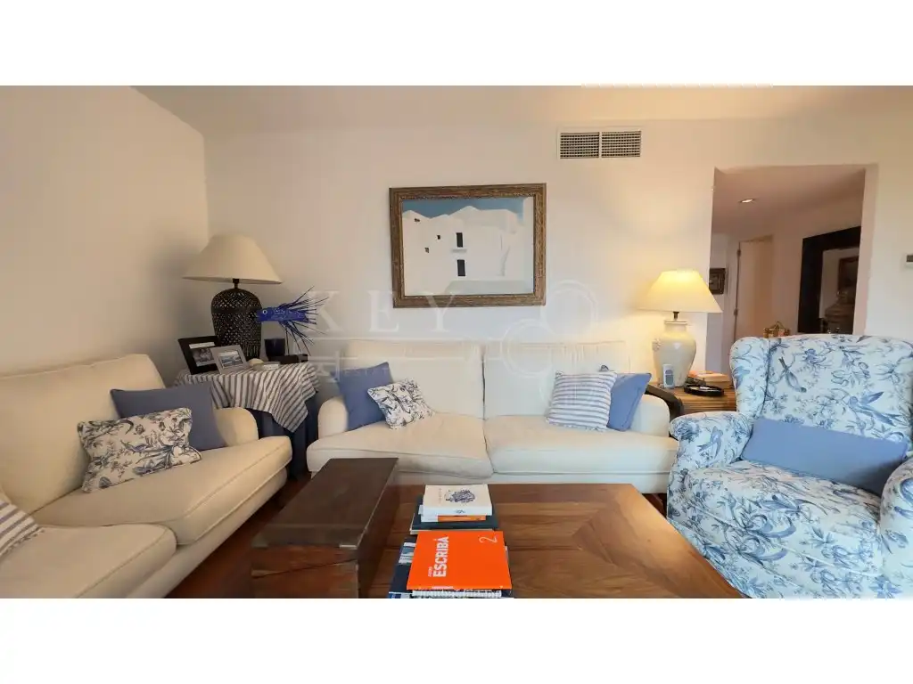 Sala de estar de Apartamento en venta en Ciutadella de Menorca con Aire acondicionado, Calefacción y Jardín privado