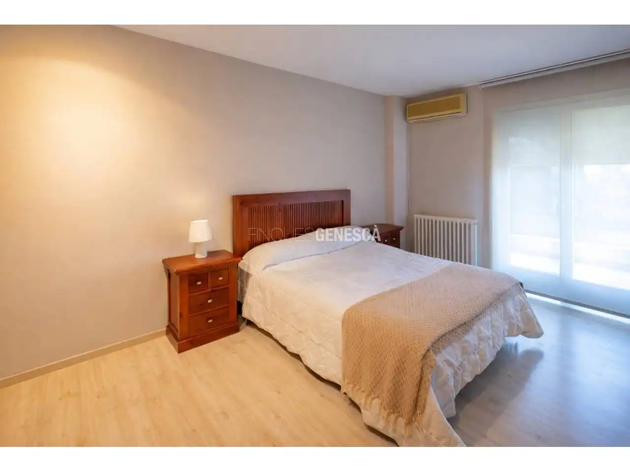 Schlafzimmer von Haus oder Chalet zum Verkauf in Matadepera mit Heizung, Privatgarten und Parkett