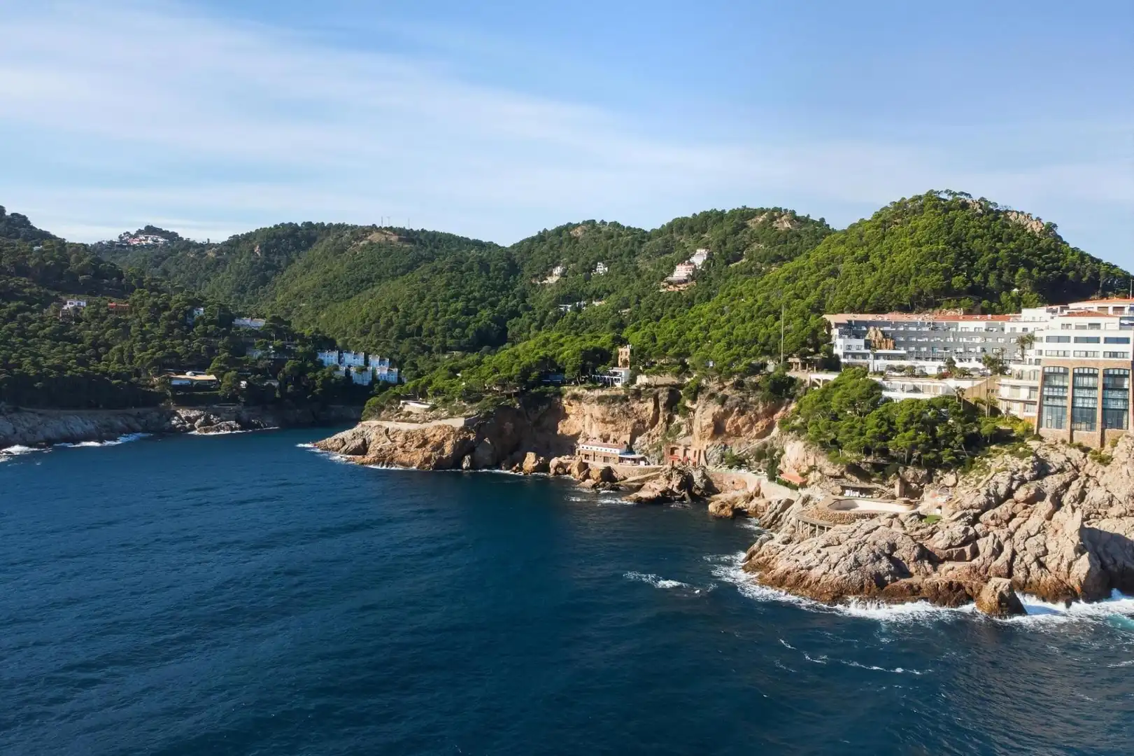 Apartments for sale in Begur  with Private garden and Community pool