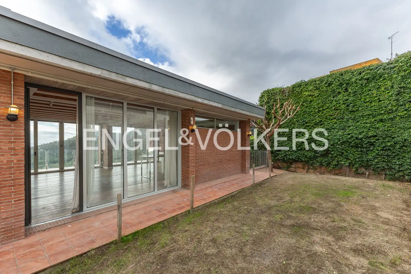 Houses for sale in Bruguers