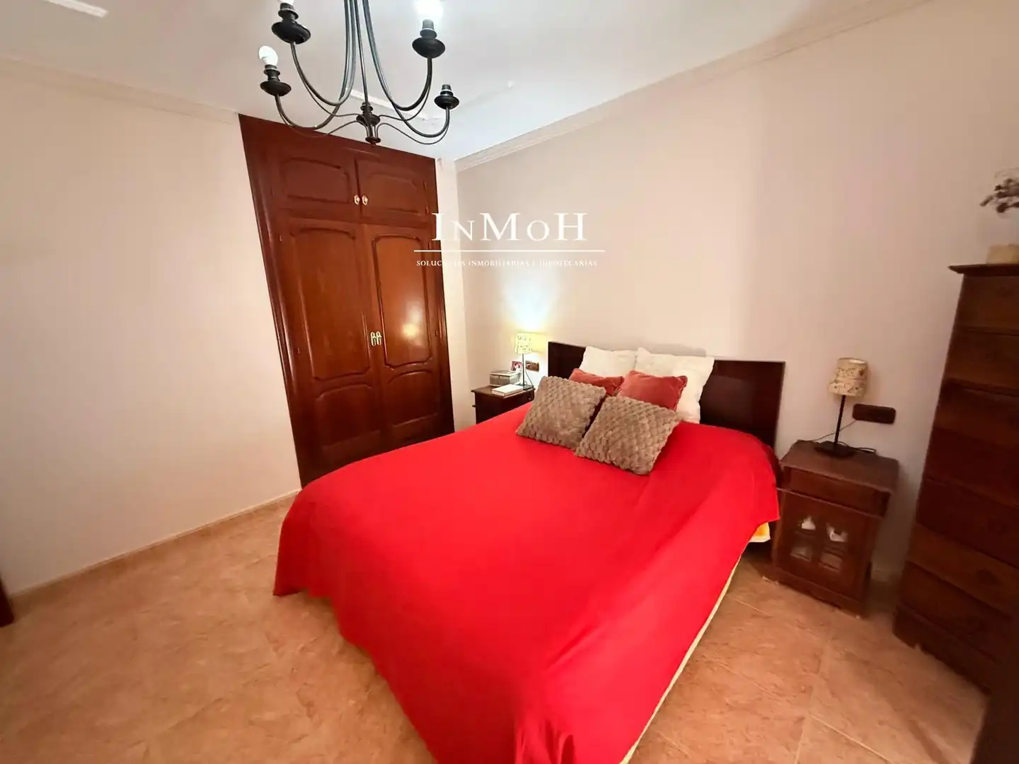 Habitación de Casa adosada en venta en Chiclana de la Frontera con Aire acondicionado, Terraza y Balcón
