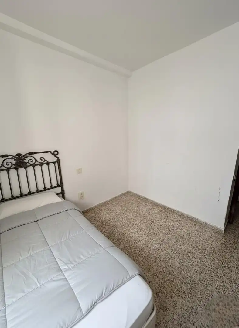 Piso en venta en Calle Calle Benito Cellier, Hornos Púnicos