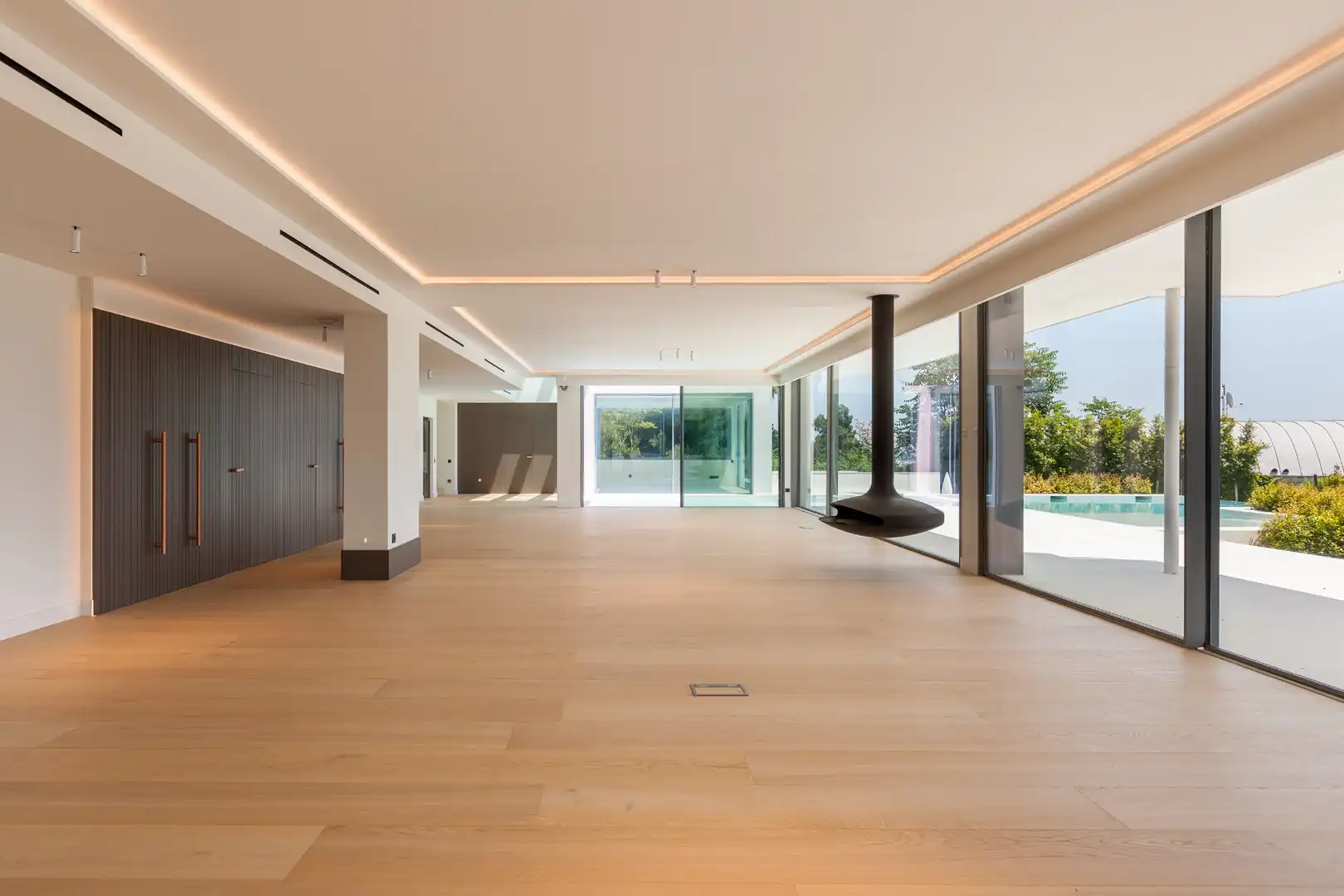 Houses for sale in Barcelona  with Air Conditioner, Heating and Private garden