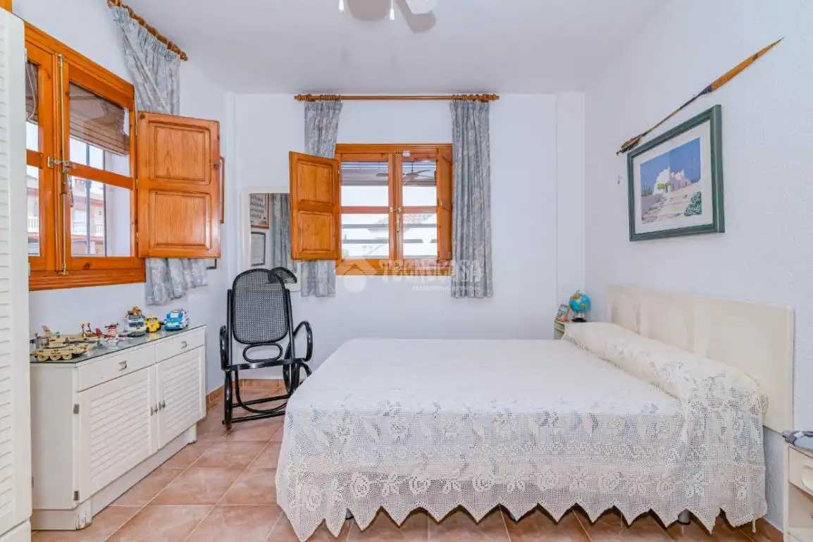 Bedroom of Houses for sale in Loja  with Air Conditioner, Terrace and Balcony
