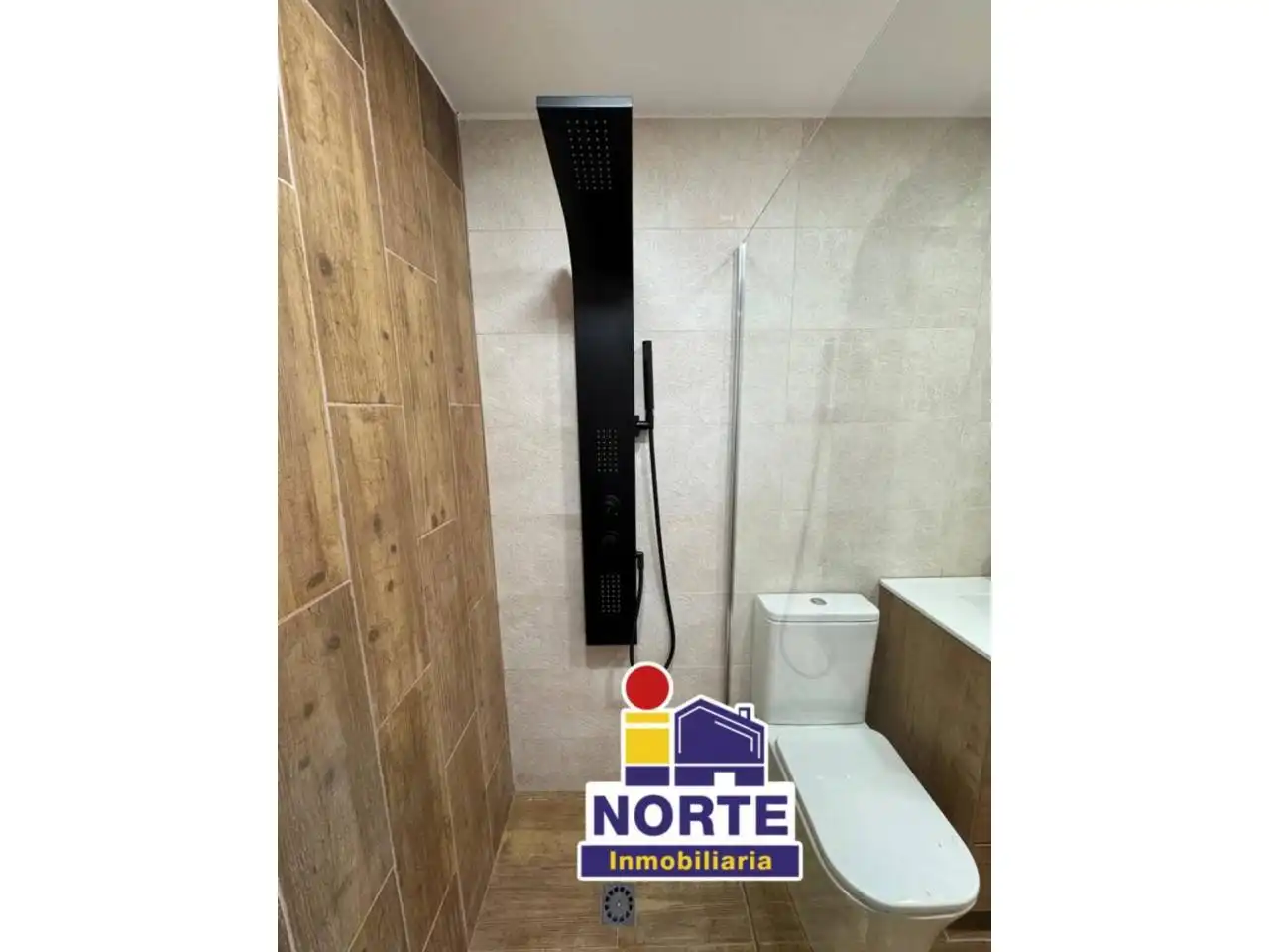 Bany de Àtic en venda en Alcoy / Alcoi amb Terrassa