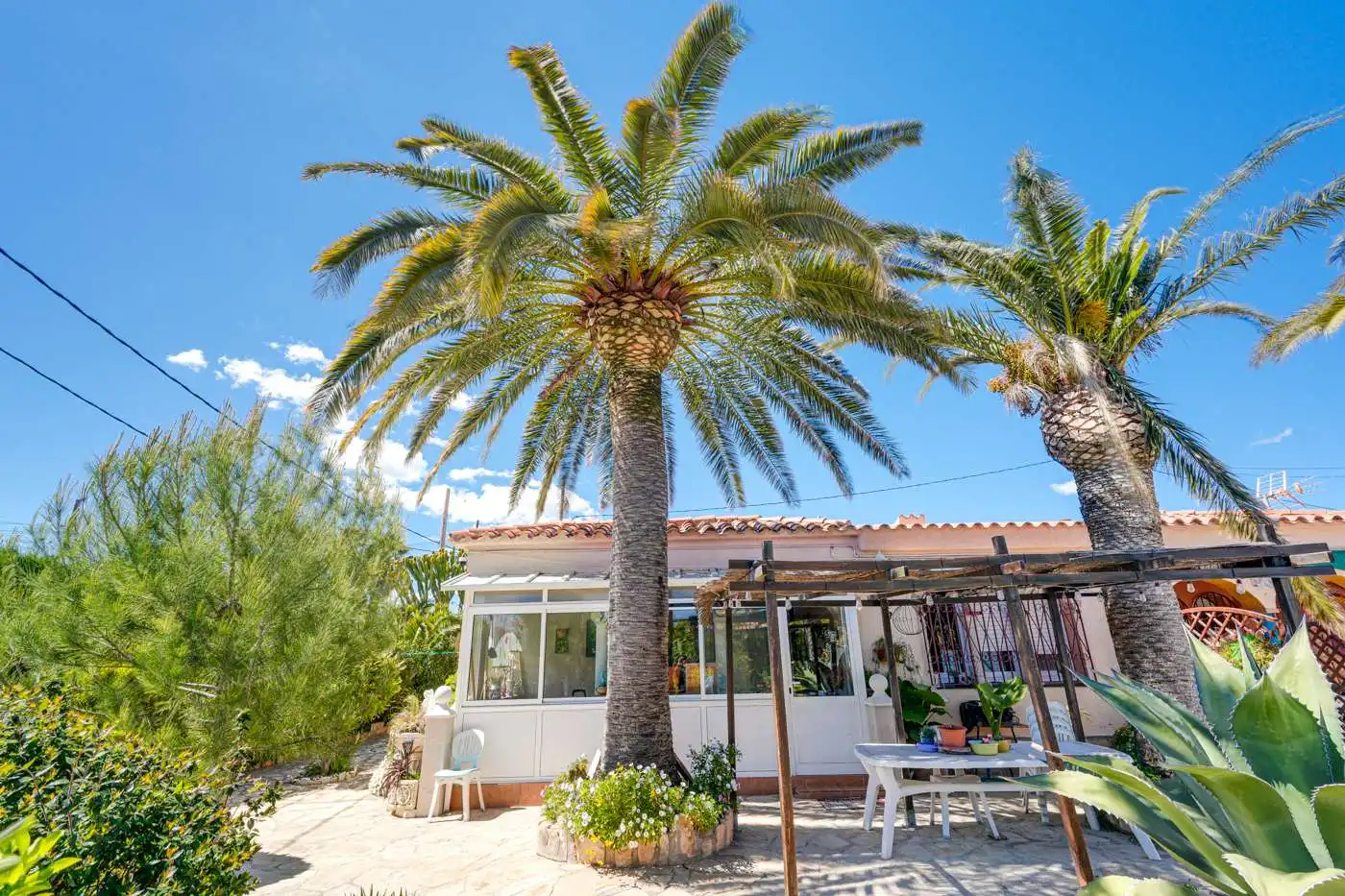 Vista exterior de Casa o chalet en venta en Mont-roig del Camp con Aire acondicionado, Jardín privado y Terraza