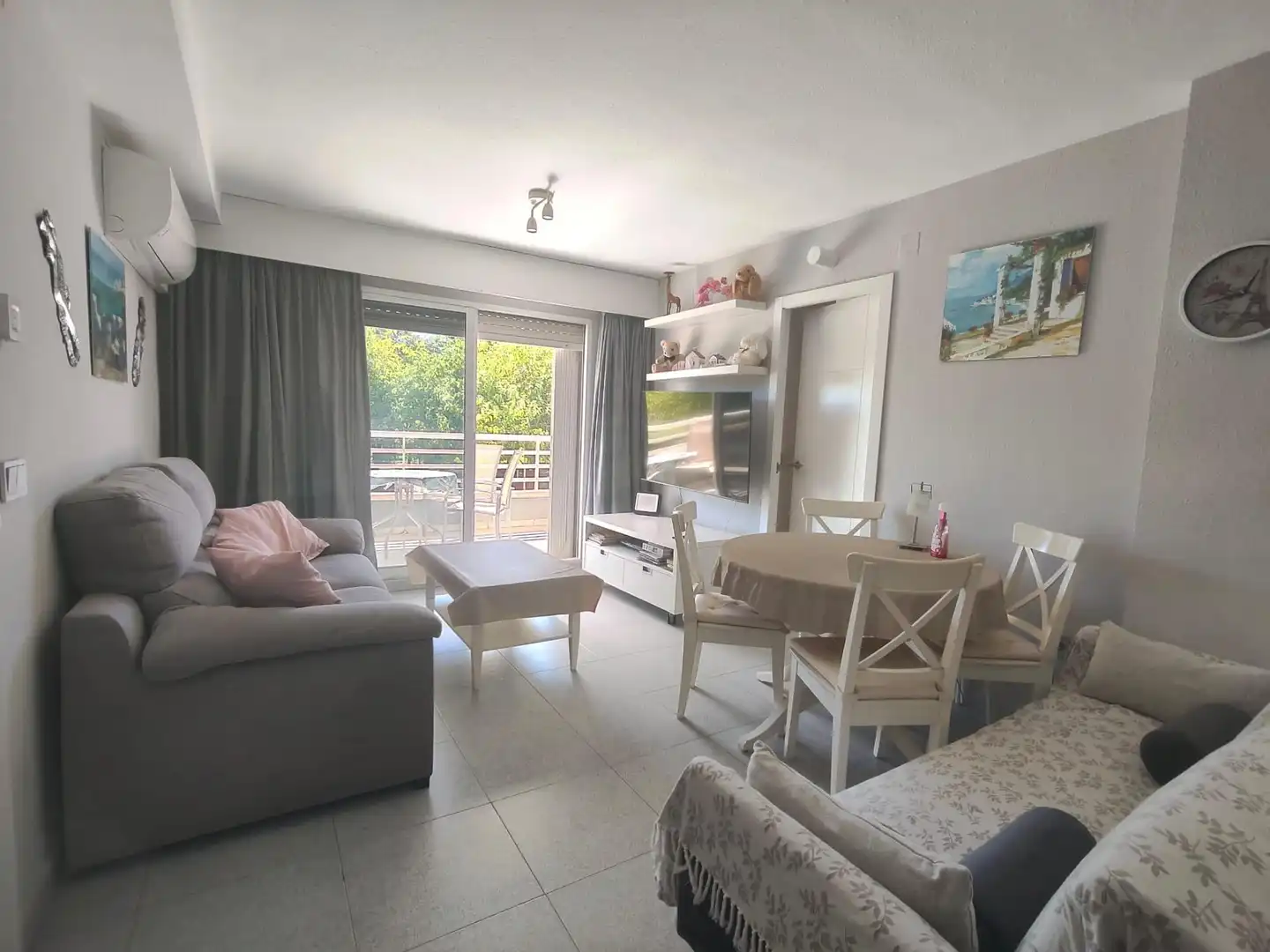 Apartamento con piscina en venta en Playa de Gandia