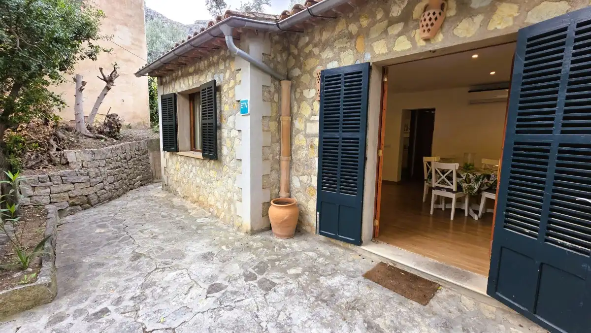 Vista exterior de Casa o chalet en venta en Deià con Aire acondicionado, Jardín privado y Terraza