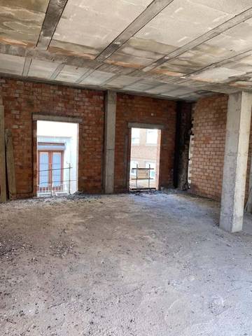Casa adosada en Venta en conde de cardenas en Zona Centro