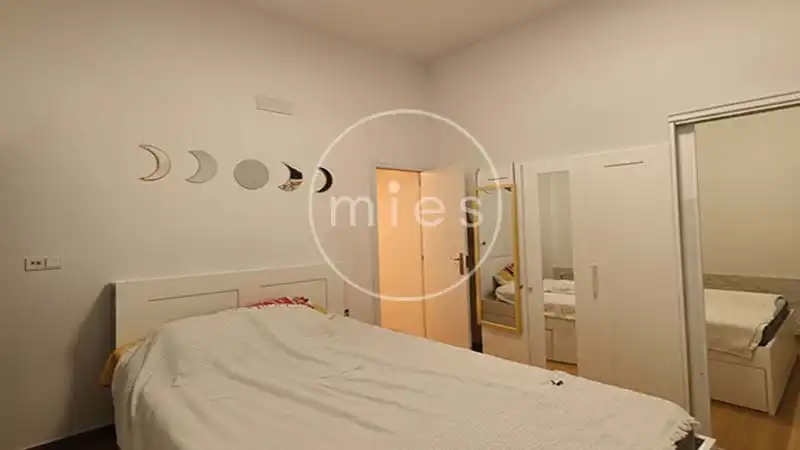 Habitación de Piso en venta en Torrent con Aire acondicionado, Terraza y Amueblado