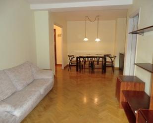 Sala d'estar de Apartament en venda en  Murcia Capital amb Aire condicionat i Terrassa