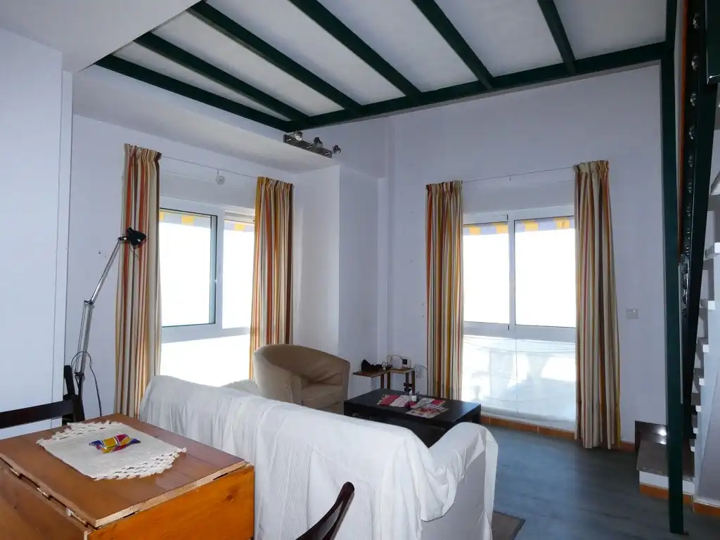 Living room of Attic for sale in Vélez-Málaga  with Air Conditioner, Furnished and Balcony