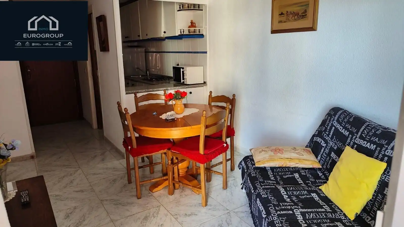 Menjador de Apartament de lloguer en Benidorm amb Moblat i Piscina comunitària