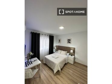 Appartamento in affitto a Centro