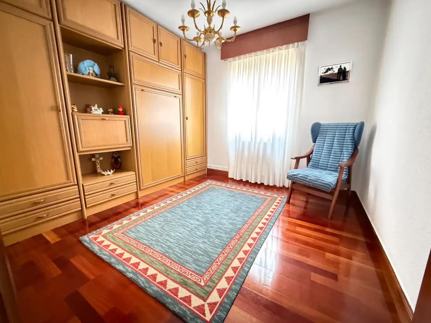 Bedroom of Flat for sale in Bilbao   with Heating, Terrace and Furnished