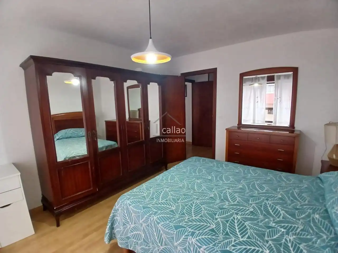 Bedroom of Flat for rent in Ferrol  with Terrace and Furnished