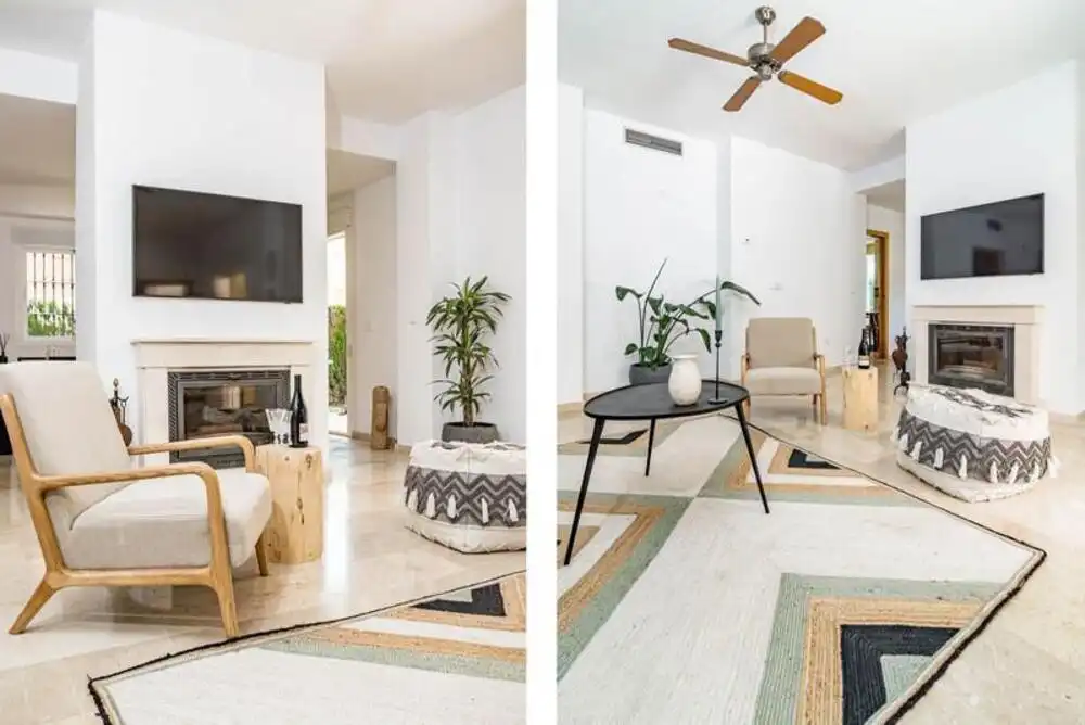 Sala d'estar de Casa adosada de lloguer en Marbella amb Aire condicionat, Jardí privat i Terrassa