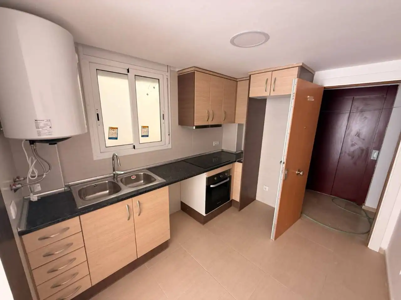 Kitchen of Study for rent in Blanes