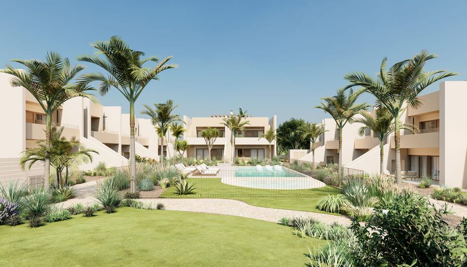 Foto 0 de Bungalow de obra nueva con solárium y cocina de verano en Roda