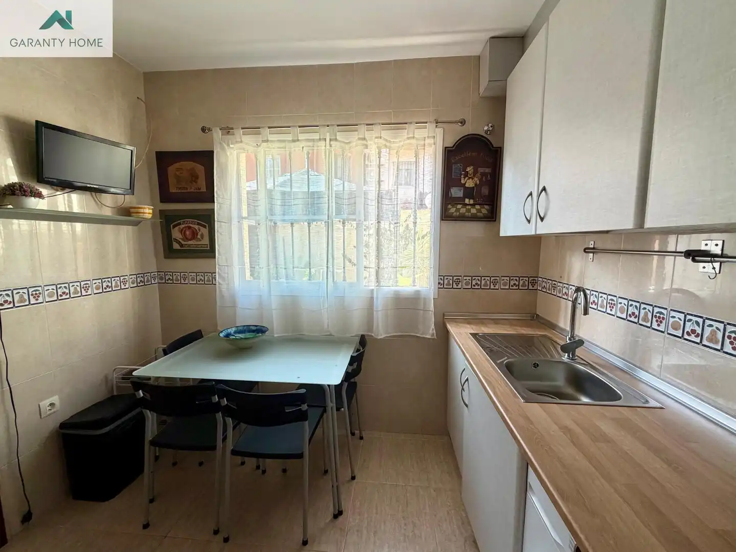 Kitchen of Detached homes for rent in Vélez-Málaga  with Air Conditioner, Terrace and Furnished