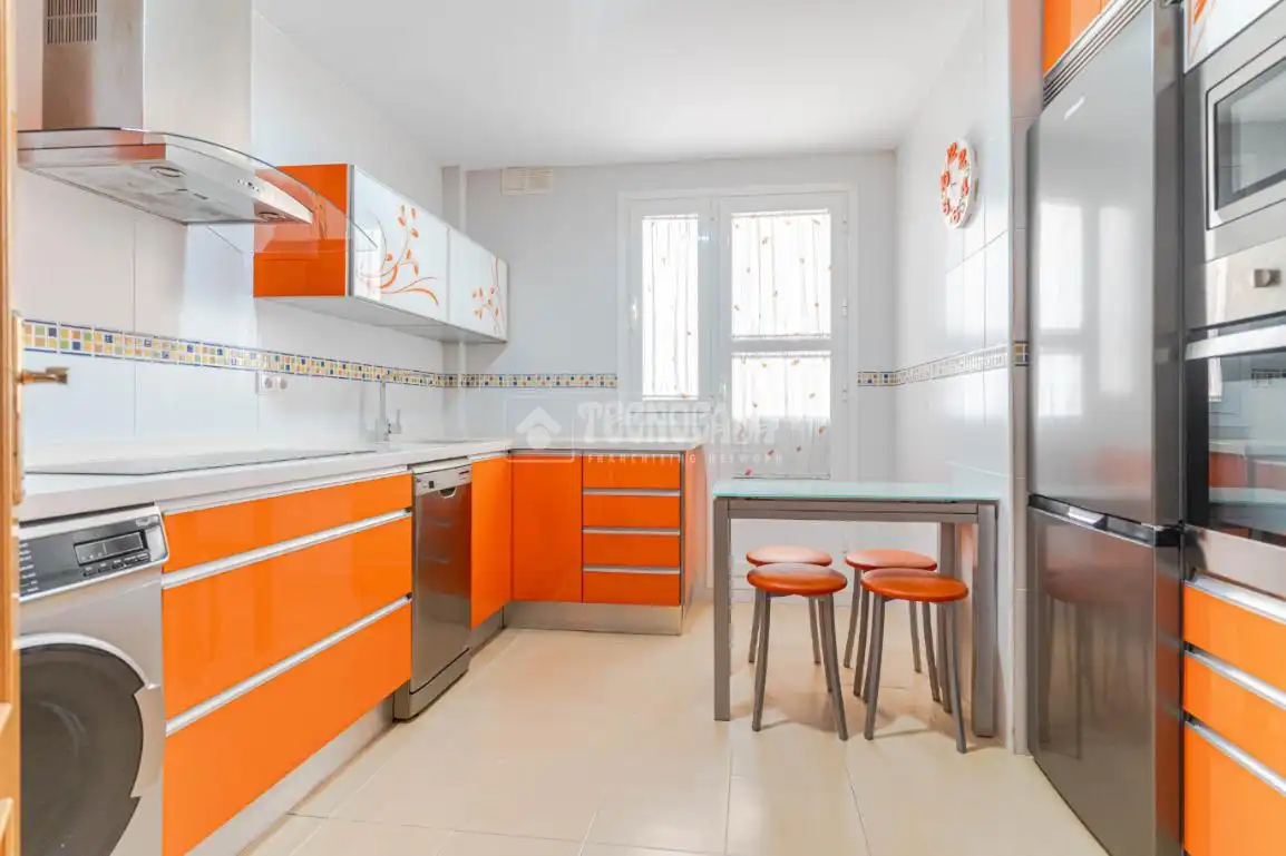 Küche von Wohnung zum Verkauf in Polopos mit Klimaanlage, Terrasse und Gemeinschaftspool
