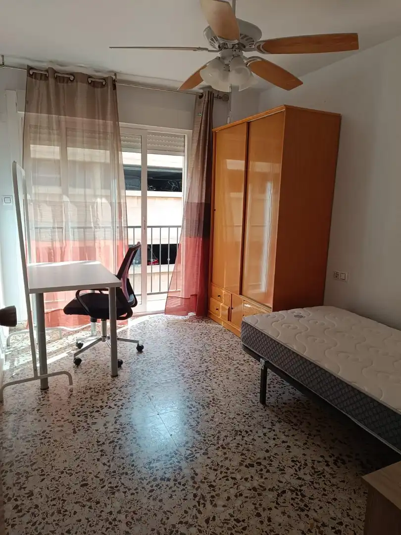 Appartamento con terrazza in affitto a Centro, imagen 8