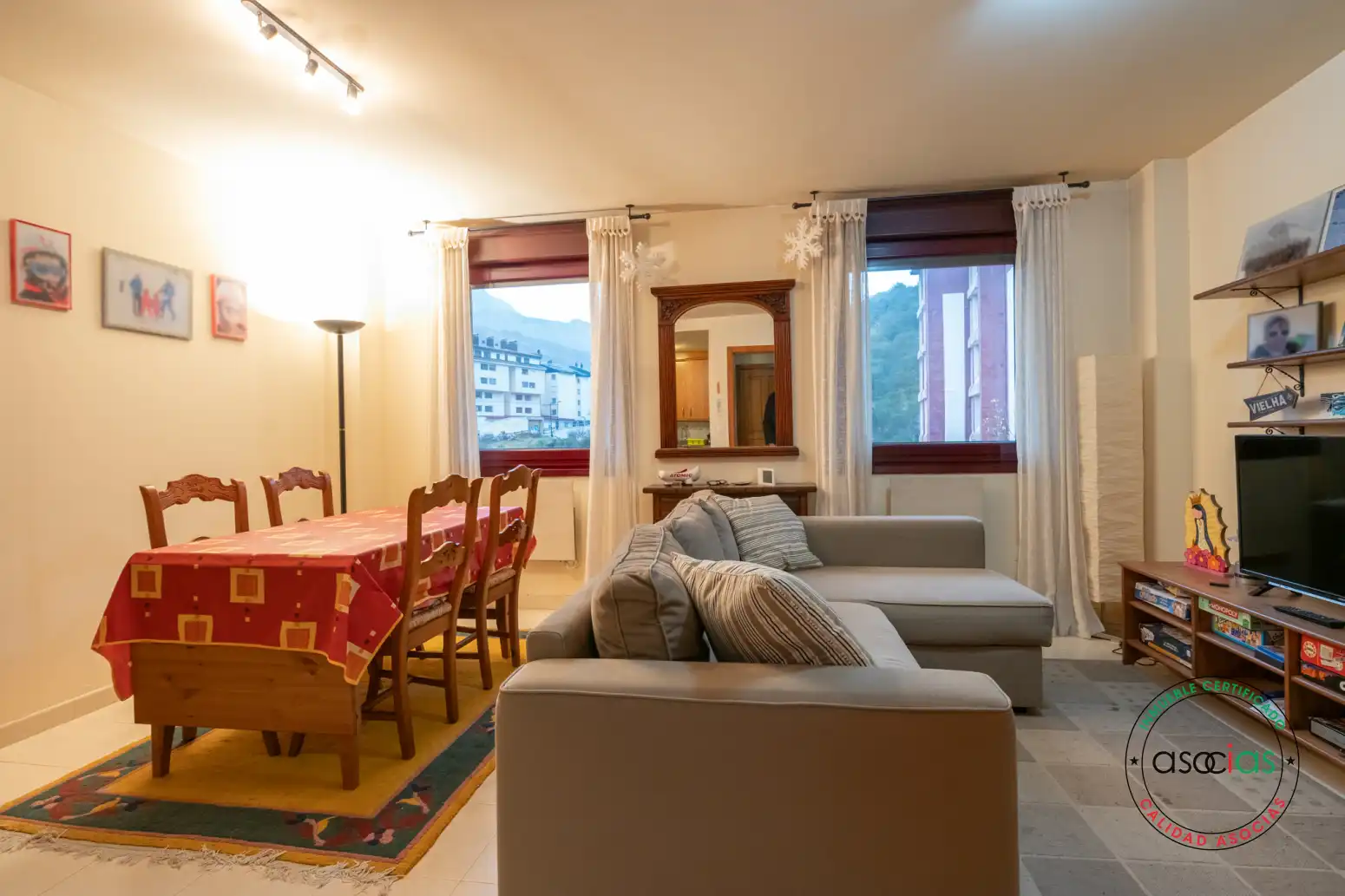 Sala de estar de Piso en venta en Puebla de Lillo con Calefacción y Trastero