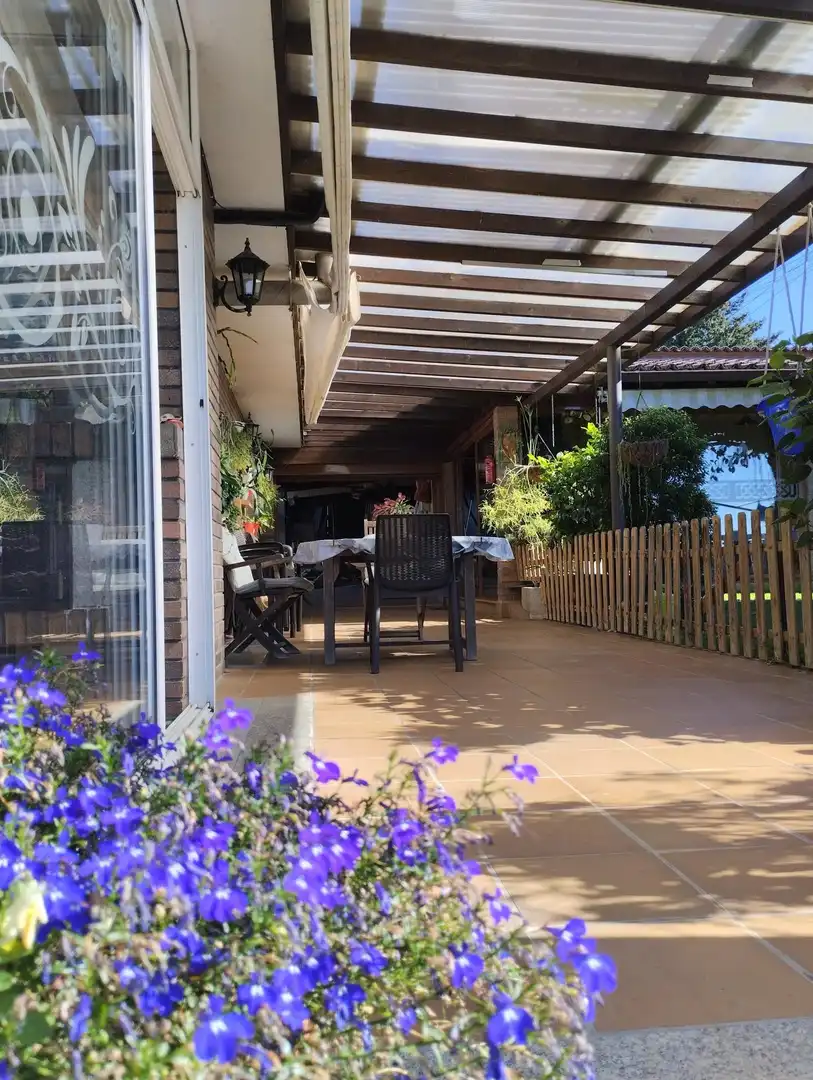 Terraza de Casa o chalet en venta en Vilagarcía de Arousa con Calefacción, Piscina y Balcón
