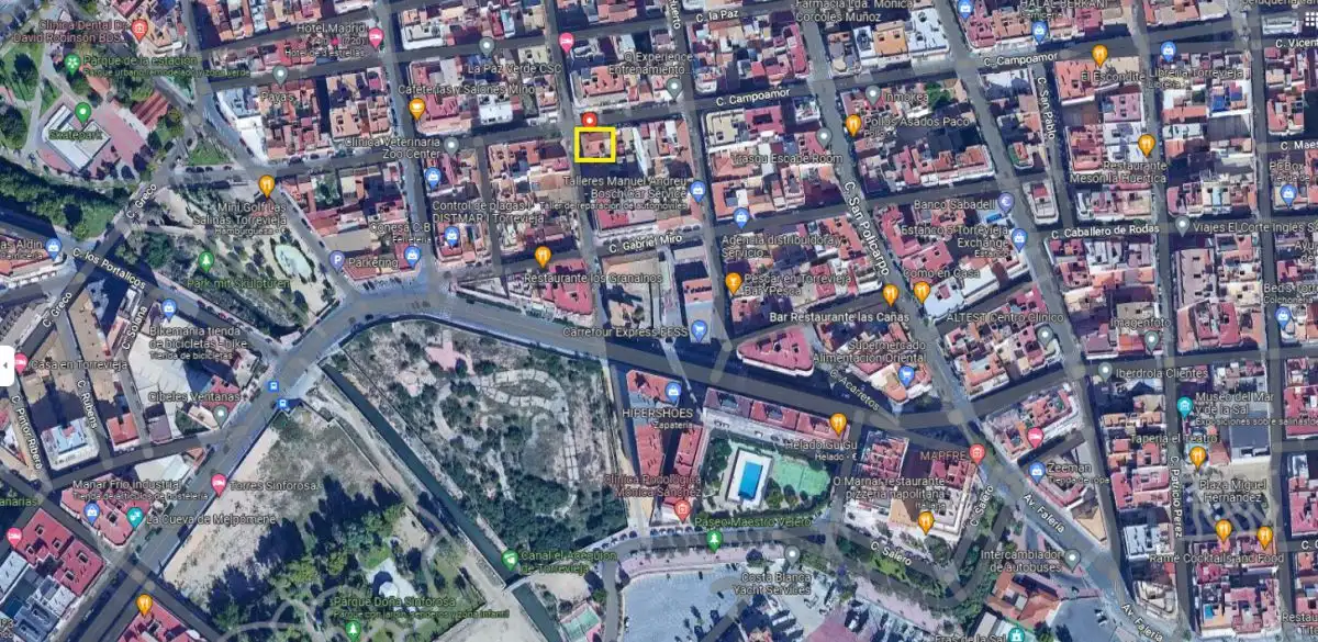 Terreny residencial en venda a Campoamor 32