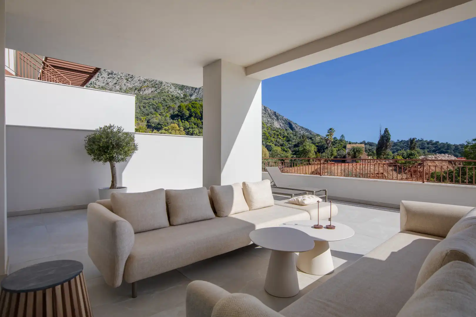 Terraza de Apartamento en venta en Istán con Aire acondicionado, Terraza y Piscina