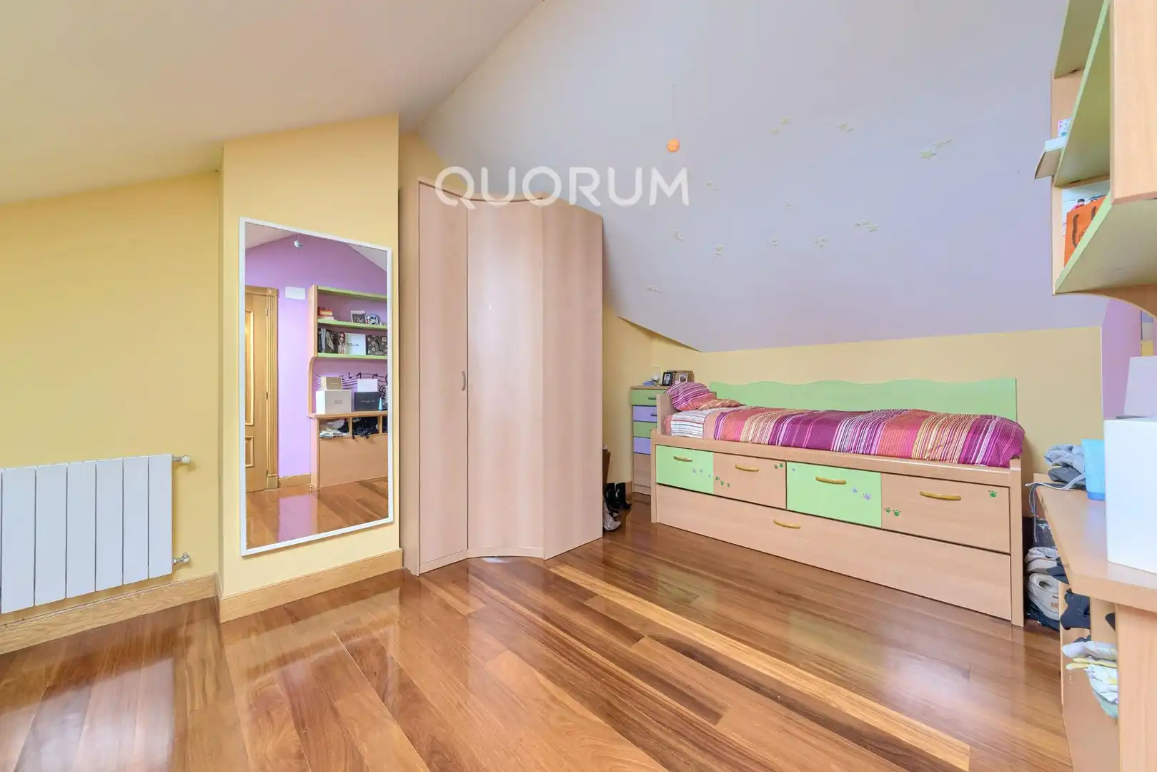 Bedroom of Detached homes for sale in Santurtzi 