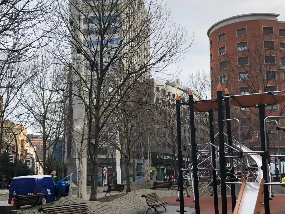 Flat for rent in Calle san francisco, Zabalburu