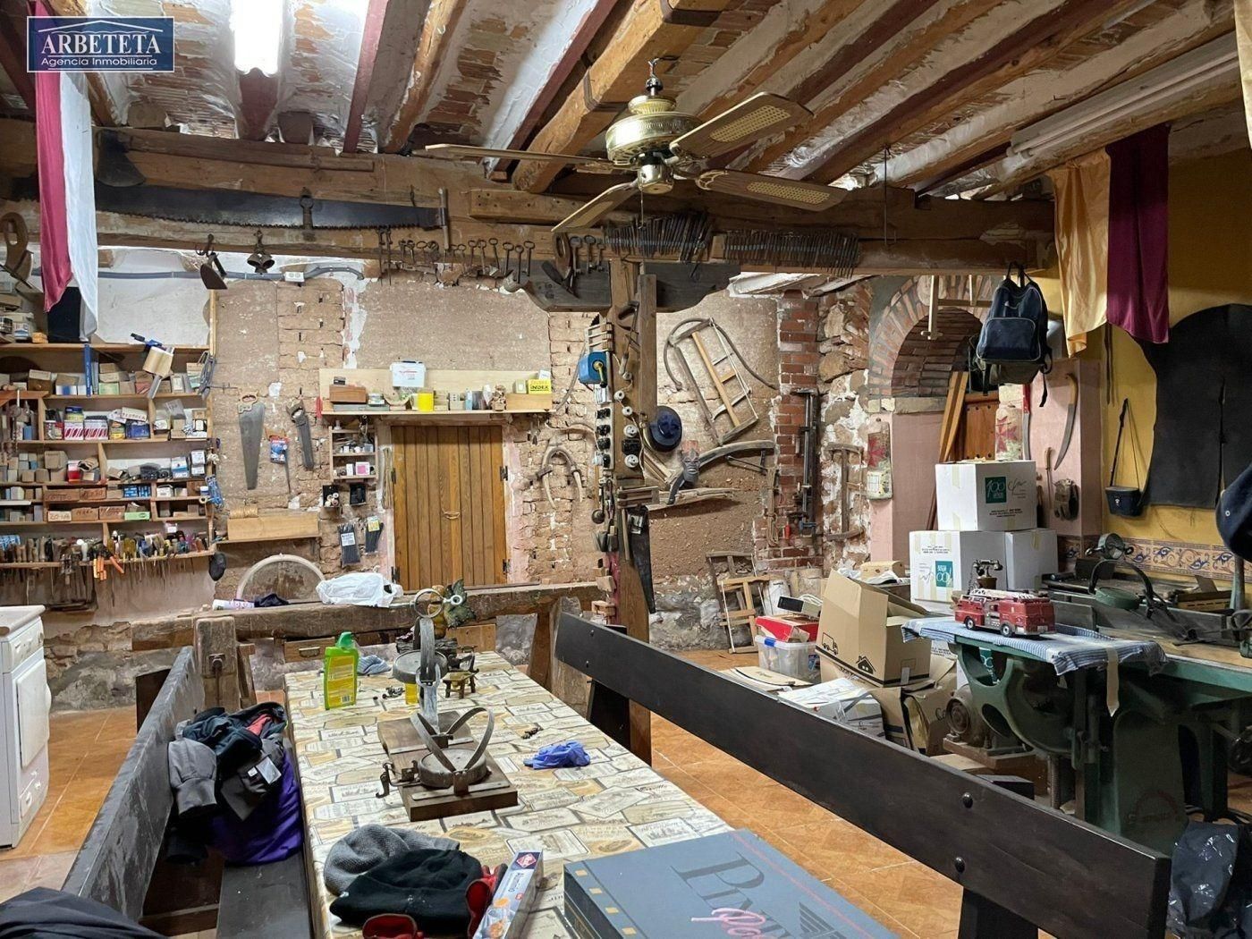 Finca rústica en venda en Hita amb Calefacció