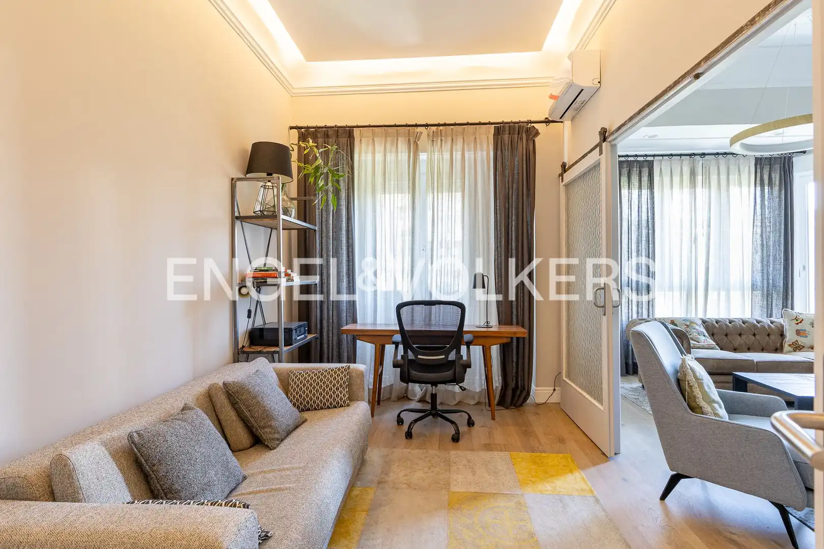 Sala de estar de Piso de alquiler en Madrid con Aire acondicionado, Calefacción y Terraza
