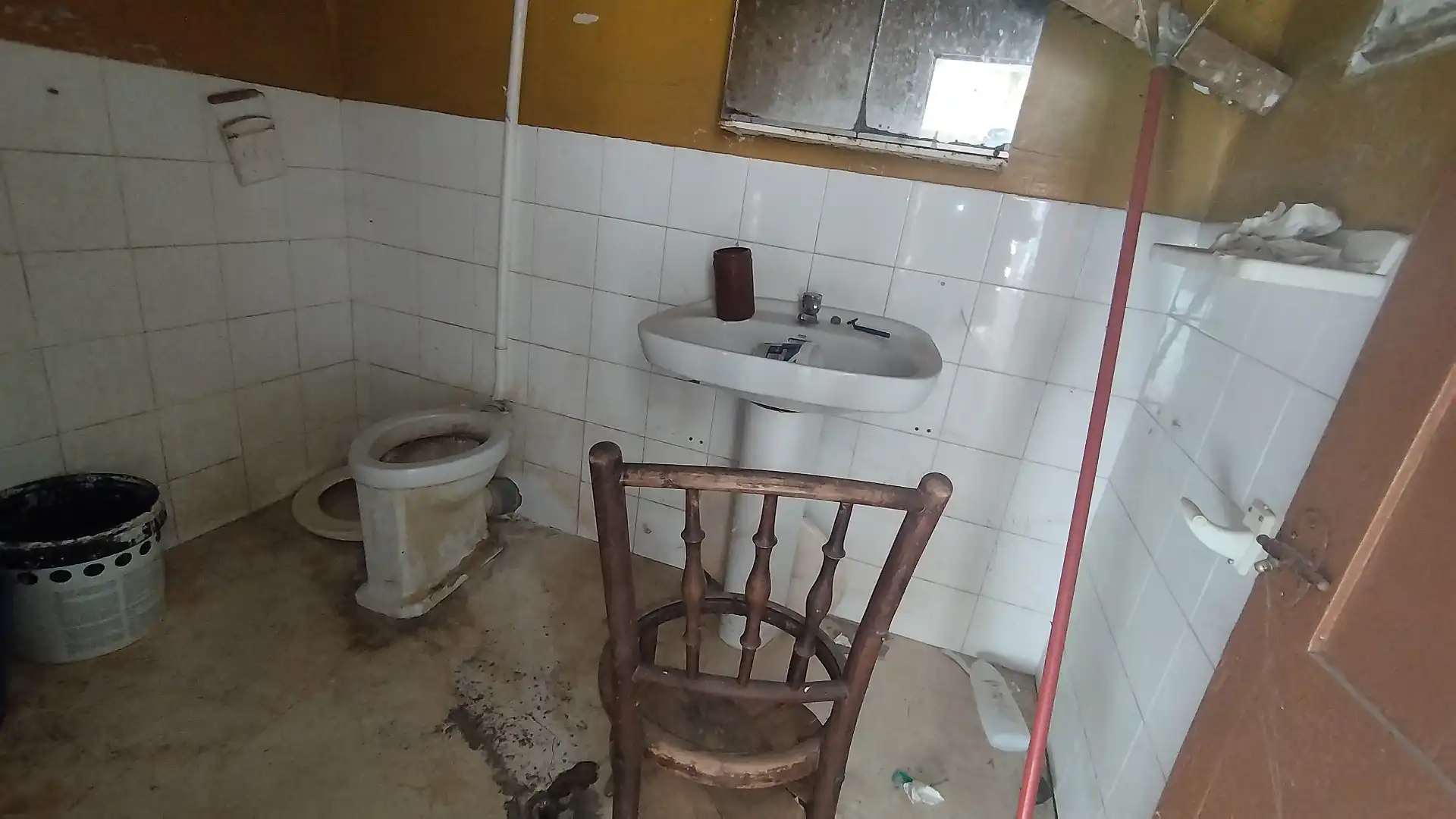 Baño de Finca rústica en venta en Castillonroy con Jardín privado
