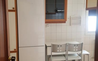 Cuina de Pis de lloguer en Pontevedra Capital  amb Aire condicionat, Calefacció i Parquet