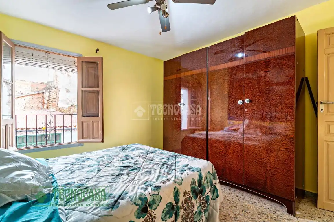 Houses for sale in Tolox